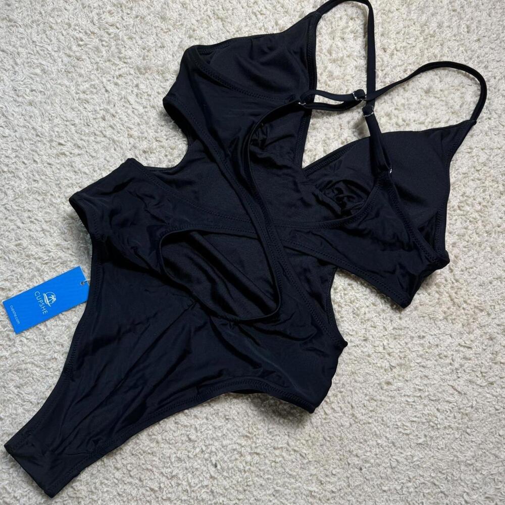 CupShe Black Cross Back One‎ Piece SMALL NWT